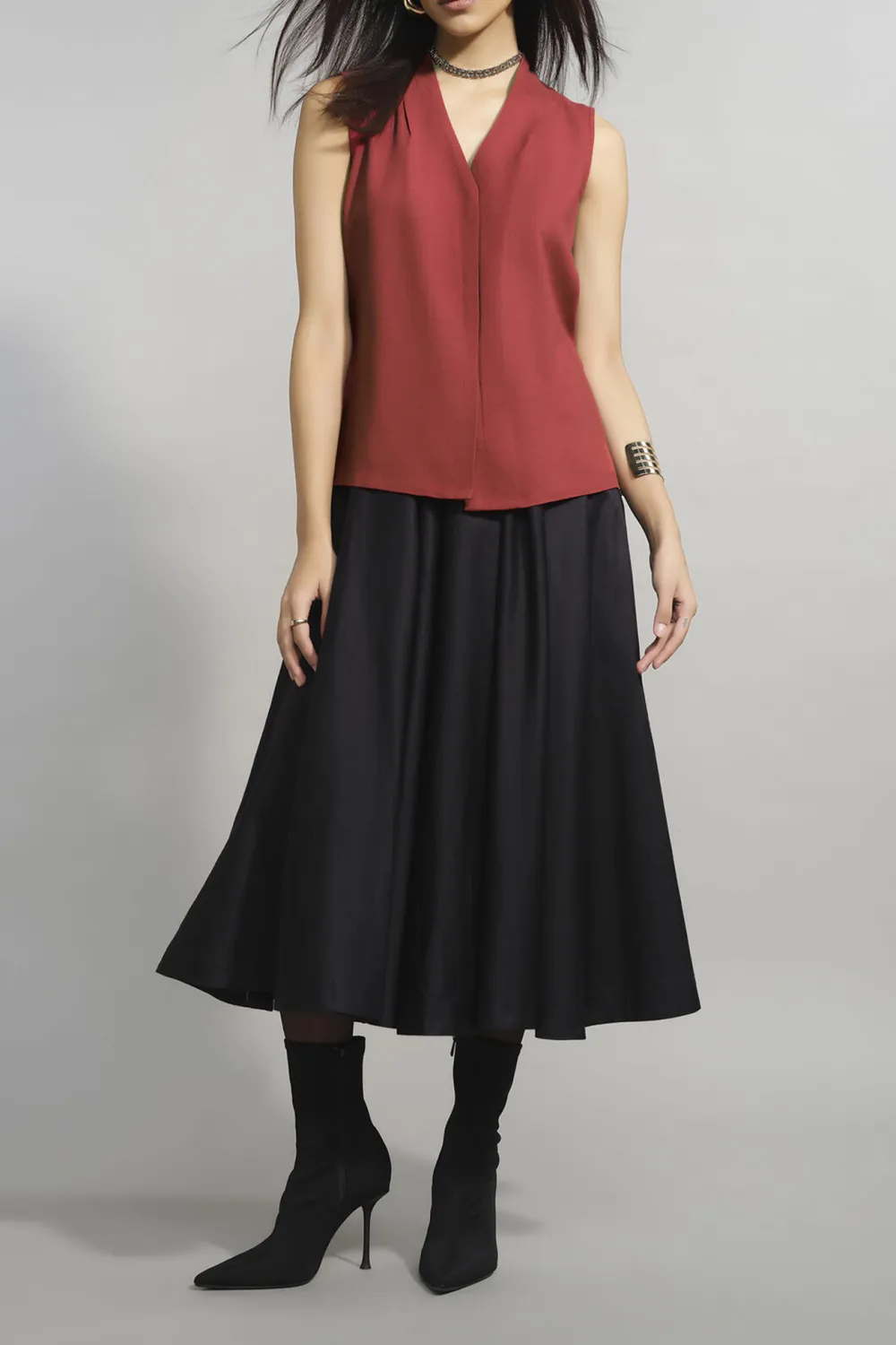 V-Neck The Poppy Pink  Top