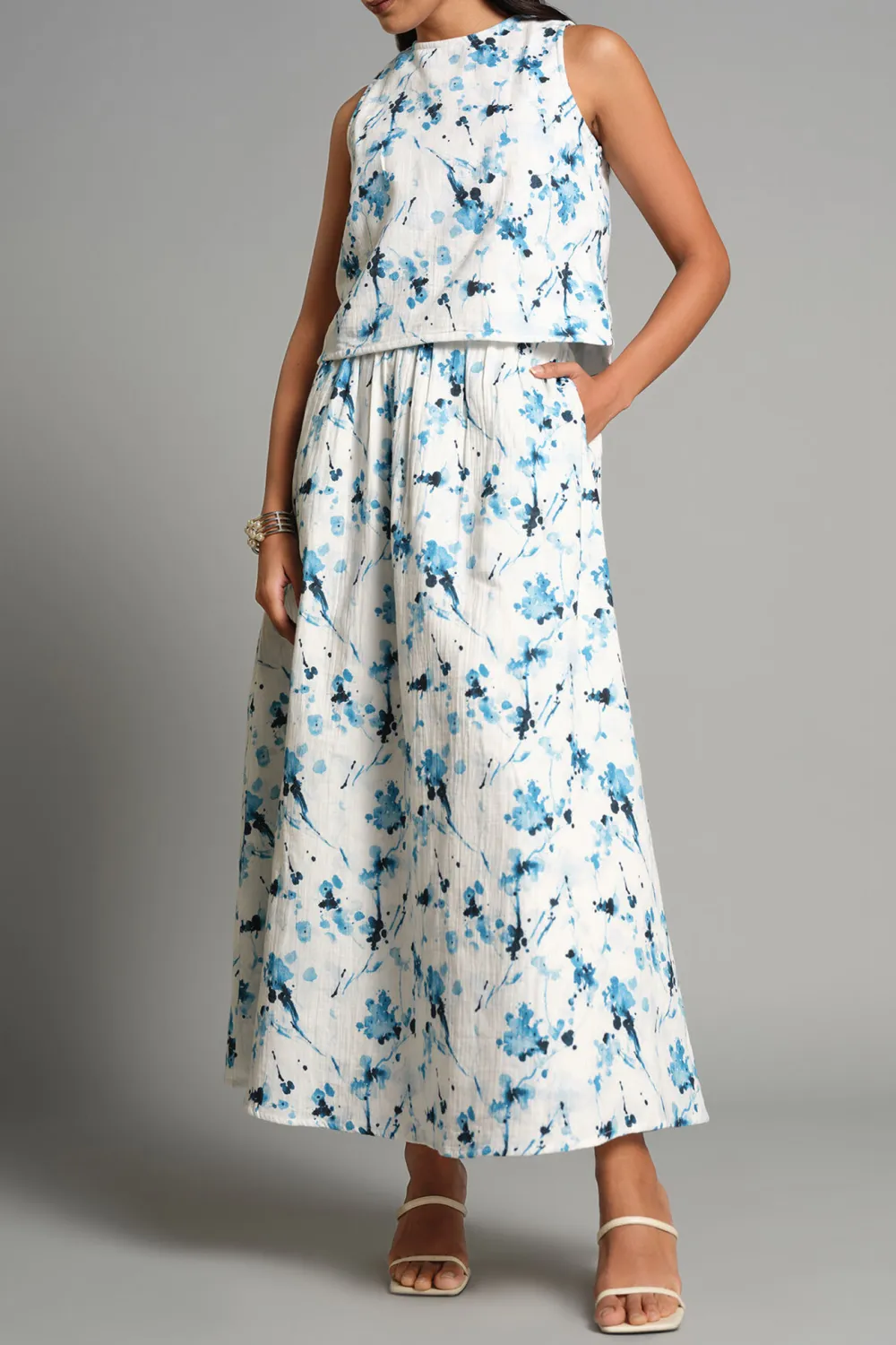 Casual Style Flower Skirt Set